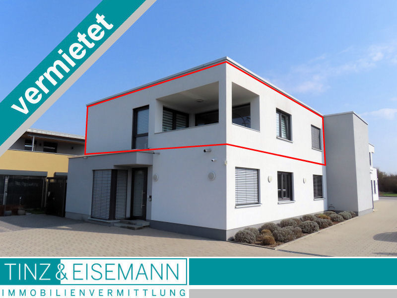 Moderne 3 ZKB im Obergeschoss mit Loggia in Karlsdorf