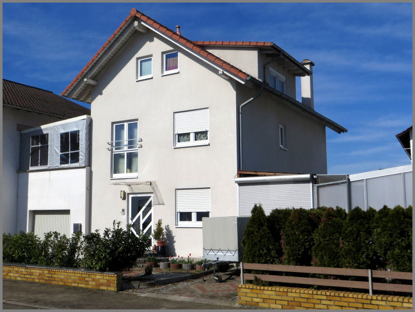 Verkauf eines Einfamilienhauses in Hambrücken
